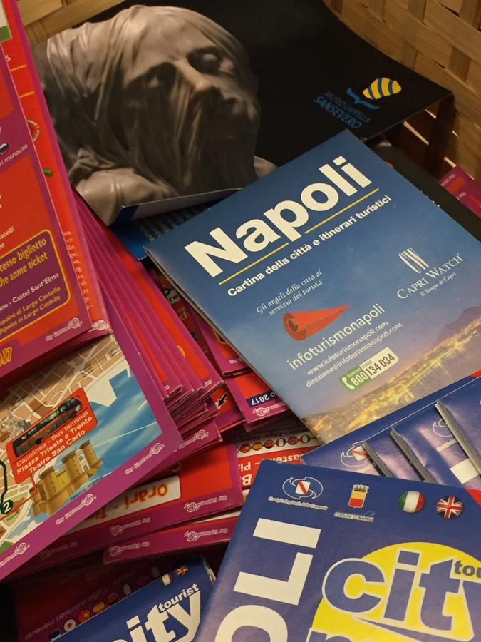 Dante & Beatrice Panzió Nápoly Kültér fotó